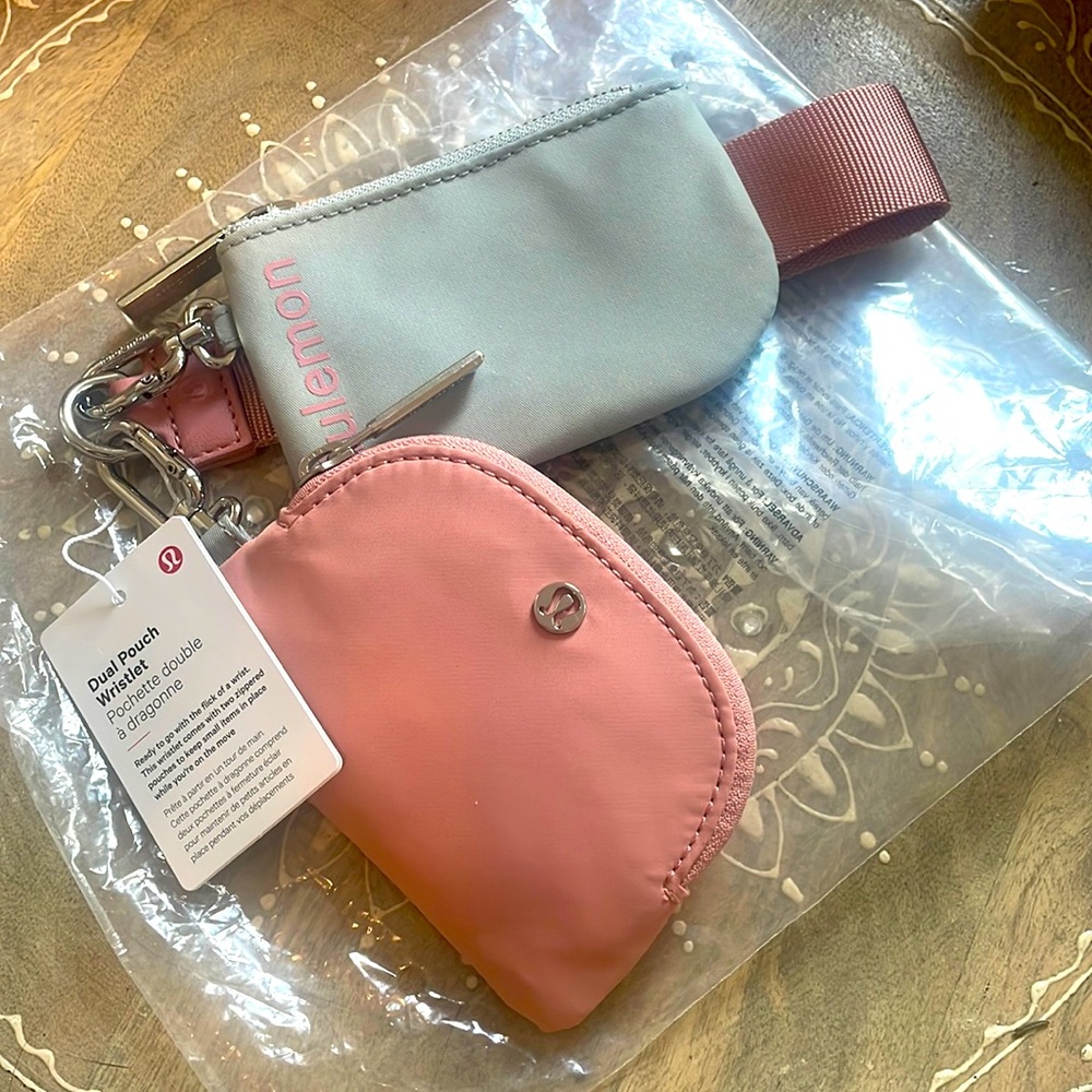Lululemon Dual Pouch Wristlet